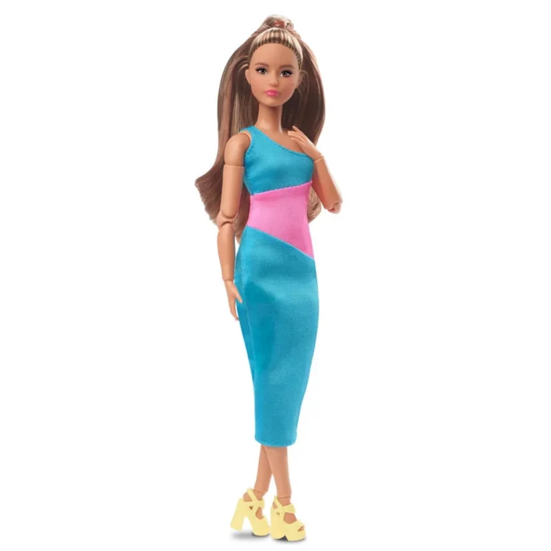 Barbie Signature Looks Model Doll Brunette Pose
